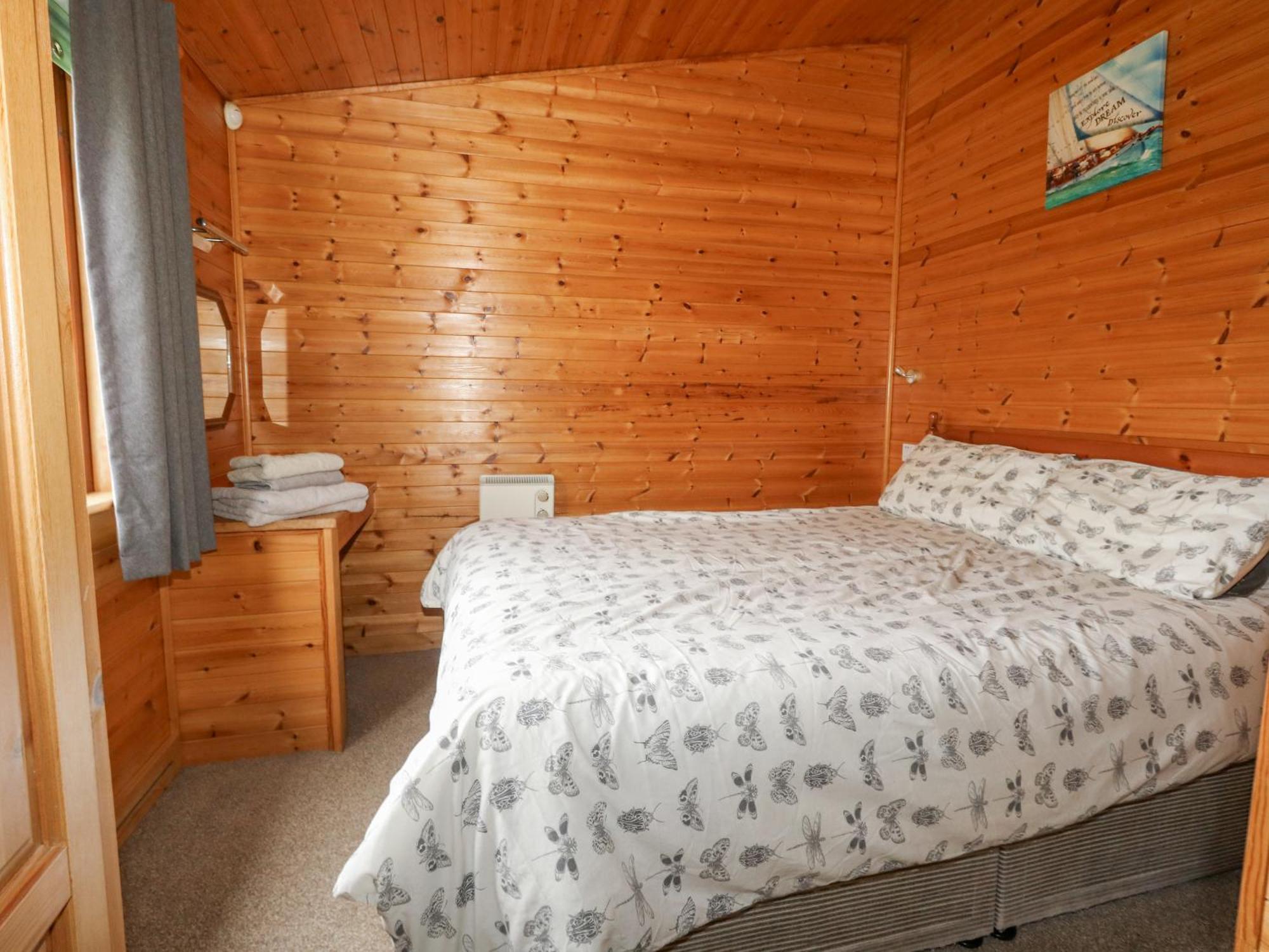 16 Amber Wood Lodge 利明顿 外观 照片