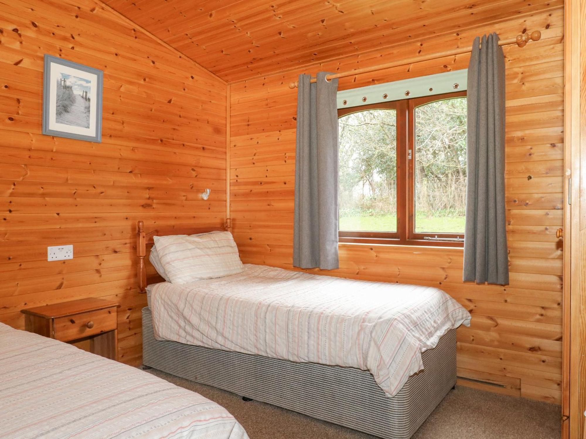16 Amber Wood Lodge 利明顿 外观 照片